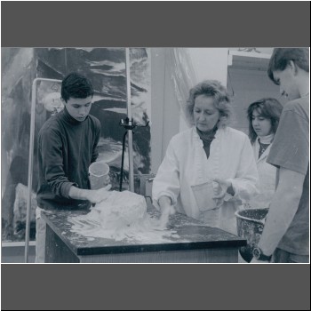 Unable to load Image